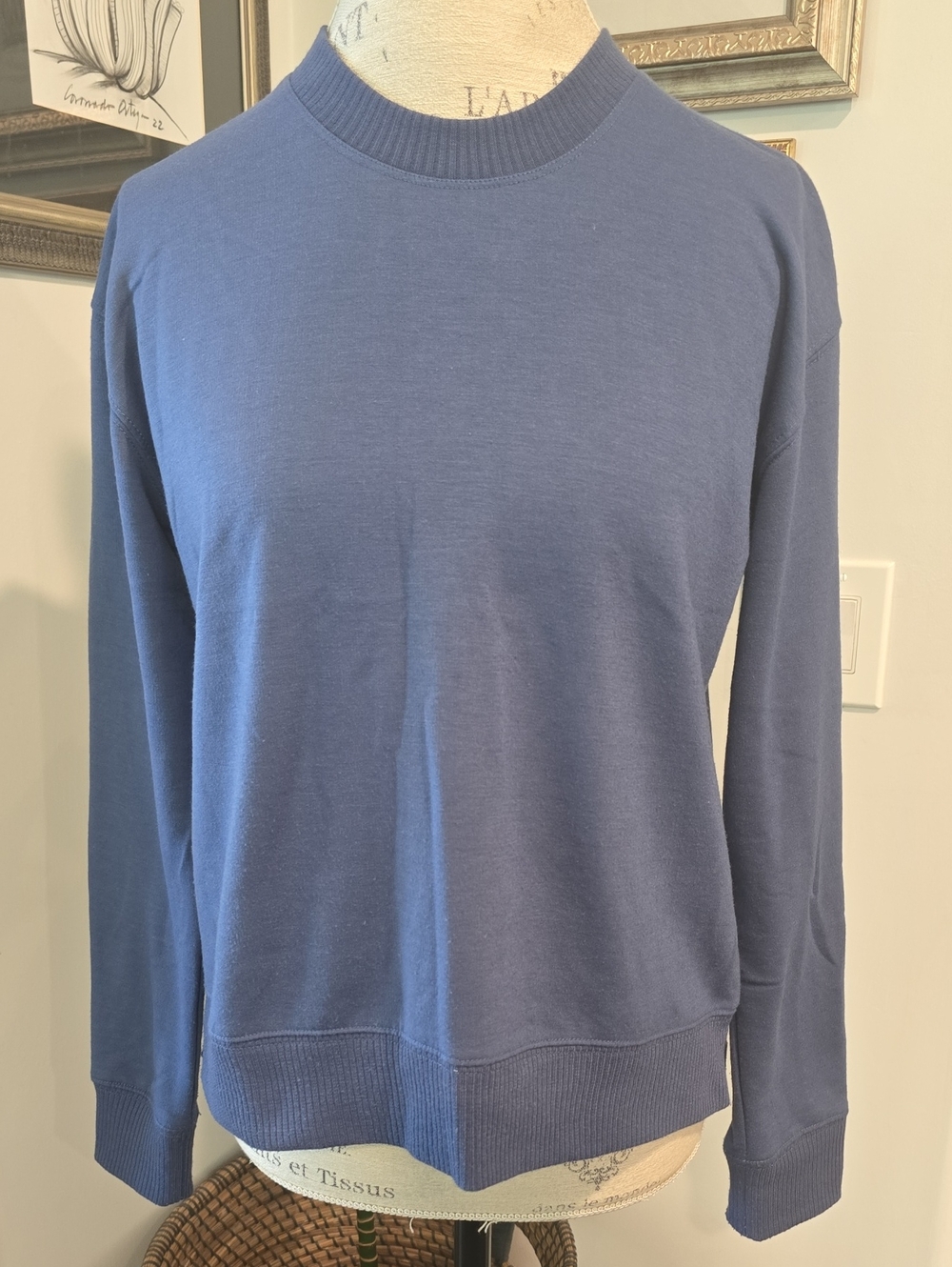 Splendid Navy Blue Crewneck Sweater